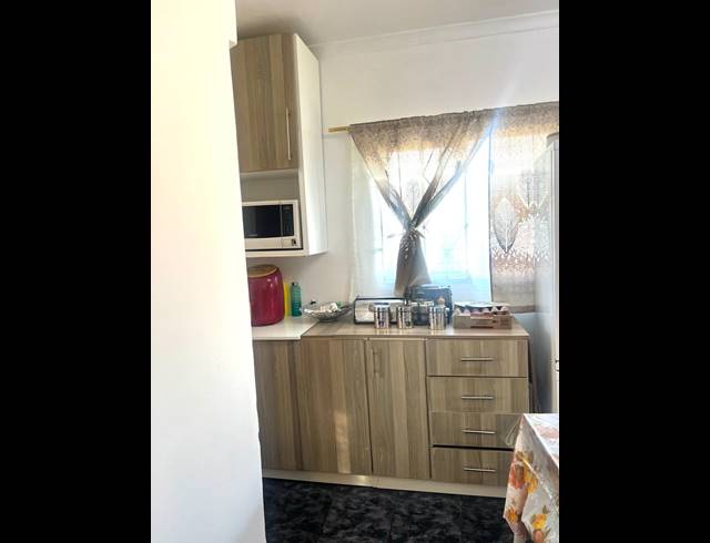 2 BEDROOM FREEHOLD FOR SALE IN COPESVILLE